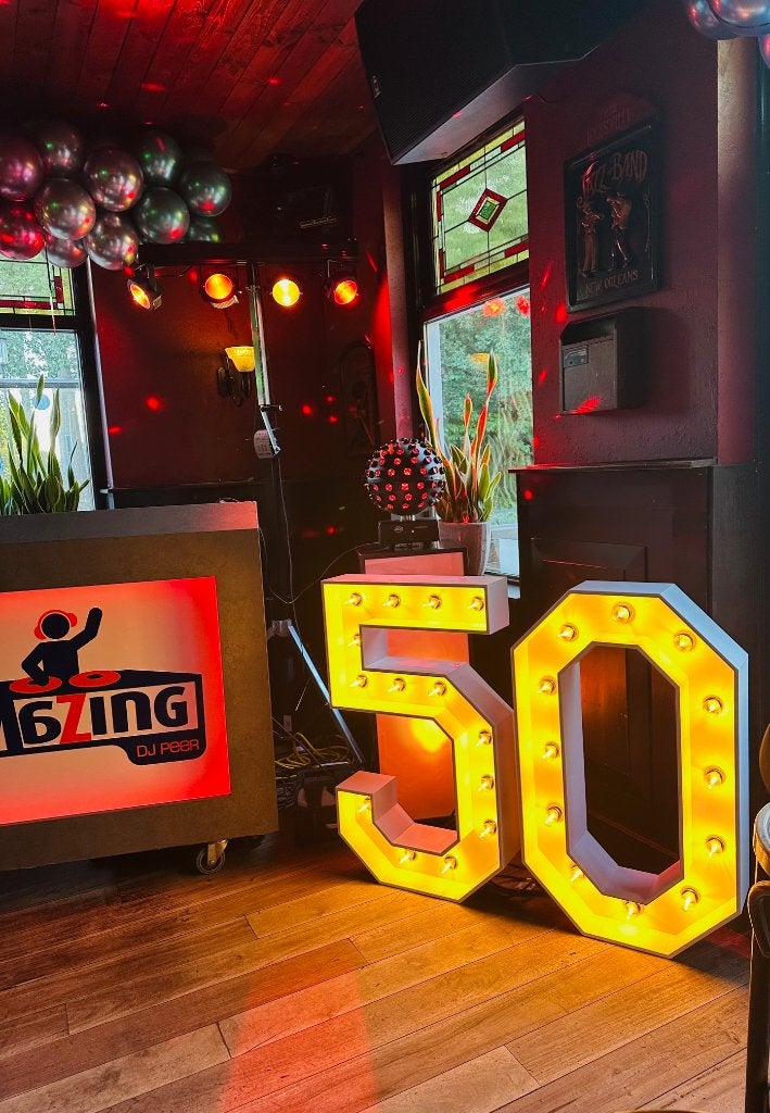 XL LED licht cijfers 50 te huur | Feest | Styling, Ophalen, Zo goed als nieuw, Verjaardag