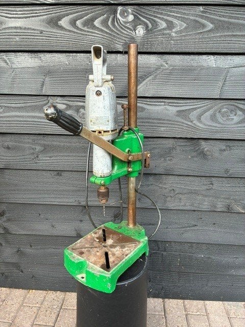 Boor standard met machine, Doe-het-zelf en Verbouw, Ophalen, Gebruikt, Kolomboormachine, Variabele snelheid