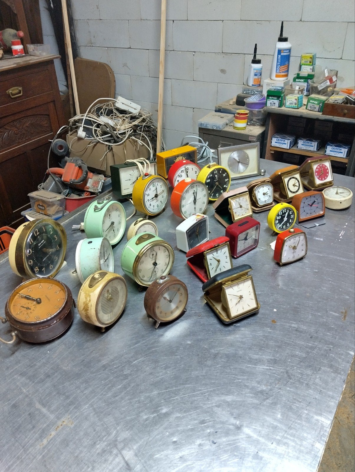 Partij oude wekkers (2), Antiek en Kunst, Ophalen of Verzenden