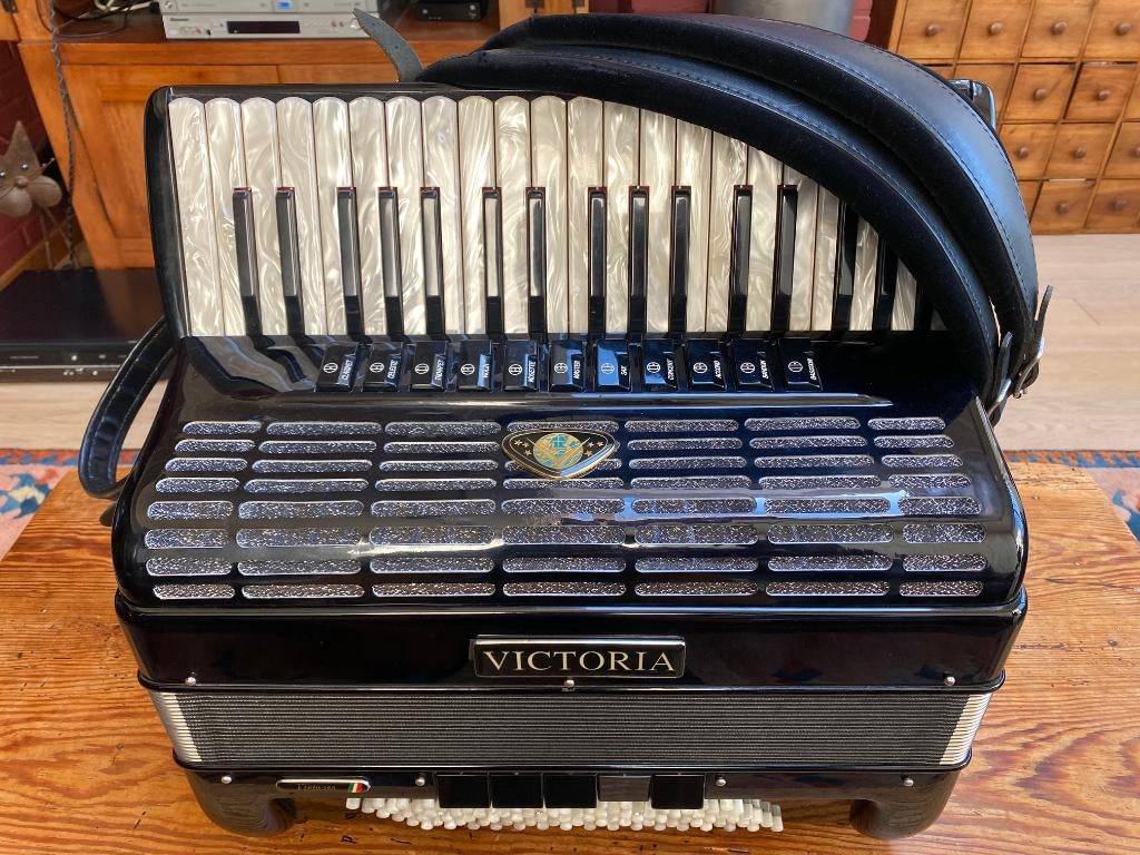ACCORDEON VICTORIA VIRTUOSO, Overige merken, Met koffer, Zo goed als nieuw, 96-bas