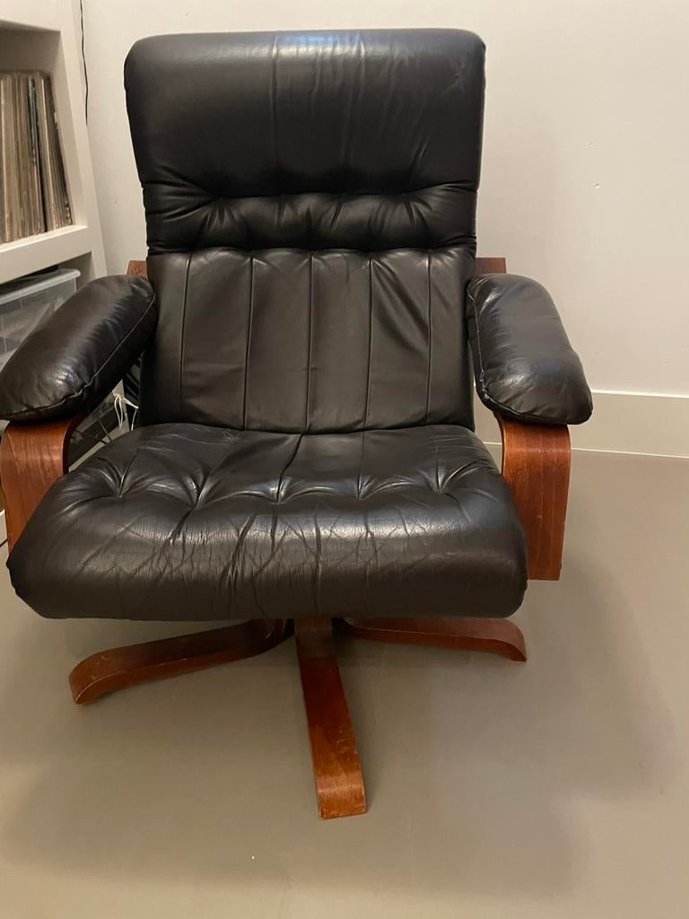 Vintage deense  leren fauteuil uit de jaren 60, Ophalen of Verzenden, Zo goed als nieuw, 50 tot 75 cm, Leer