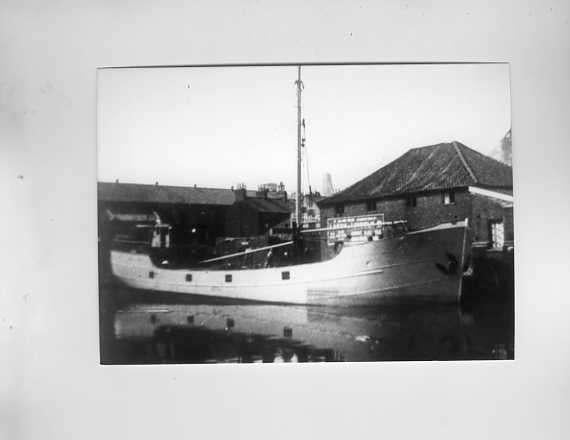 scheepvaart-foto-fiat 1933, Ophalen of Verzenden, Zo goed als nieuw, Motorboot, Boek of Tijdschrift