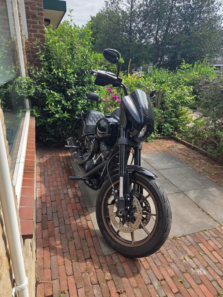 Harley-Davidson Quarter Fairing Vivid Black Softail 2018+, Ophalen, Gebruikt
