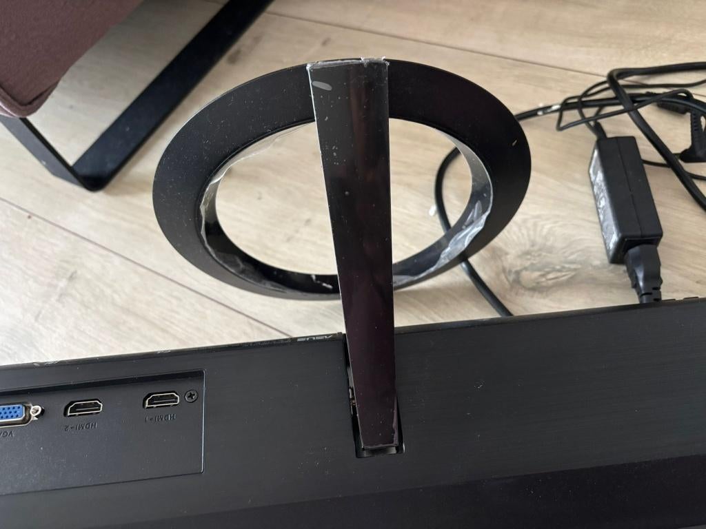 ASUS screen/monitor, Ophalen, 15 inch, Asus, 256 GB of meer