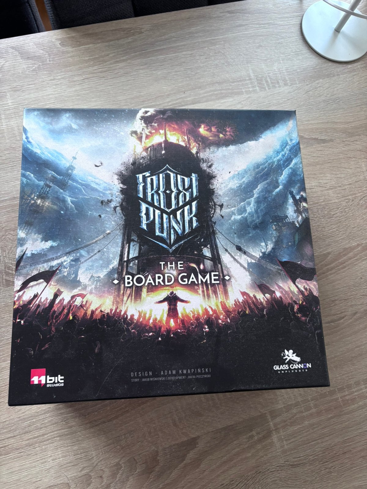 Frostpunk [ENG] + Frostlander expansion, Ophalen of Verzenden, Zo goed als nieuw