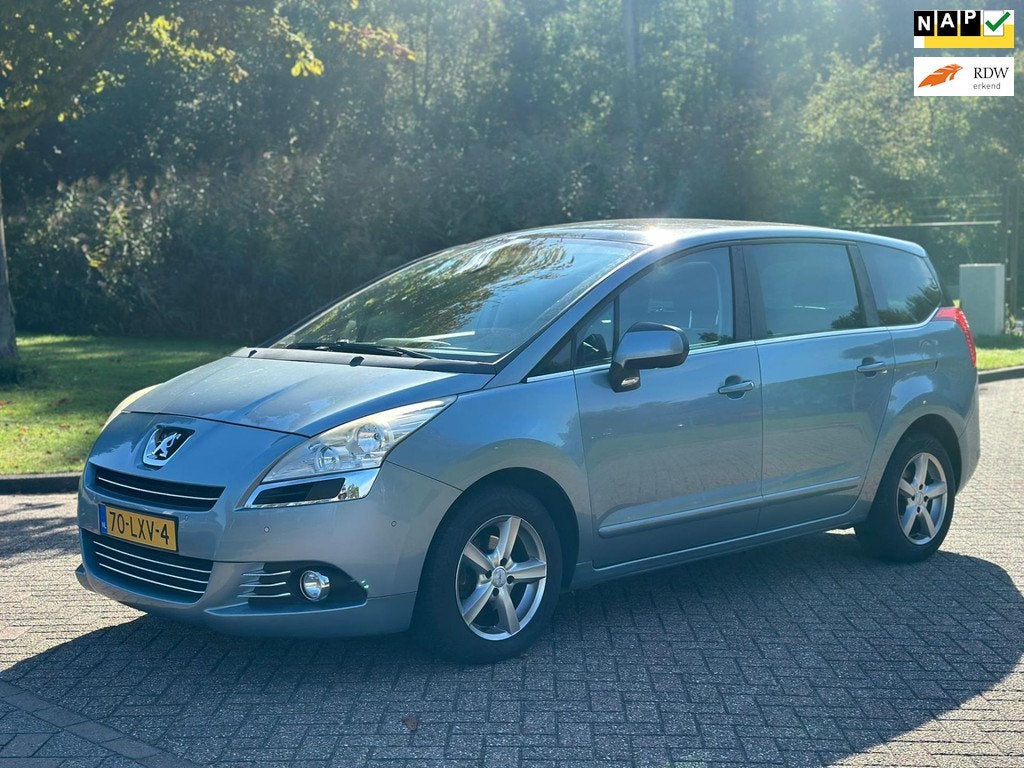 Peugeot 5008 1.6 VTi ST 5p/AIRCO/CRUISE/NAVI/PANO/PARKEERSEN, Auto's, Peugeot, Voorwielaandrijving, Euro 5, Stof, 4 cilinders