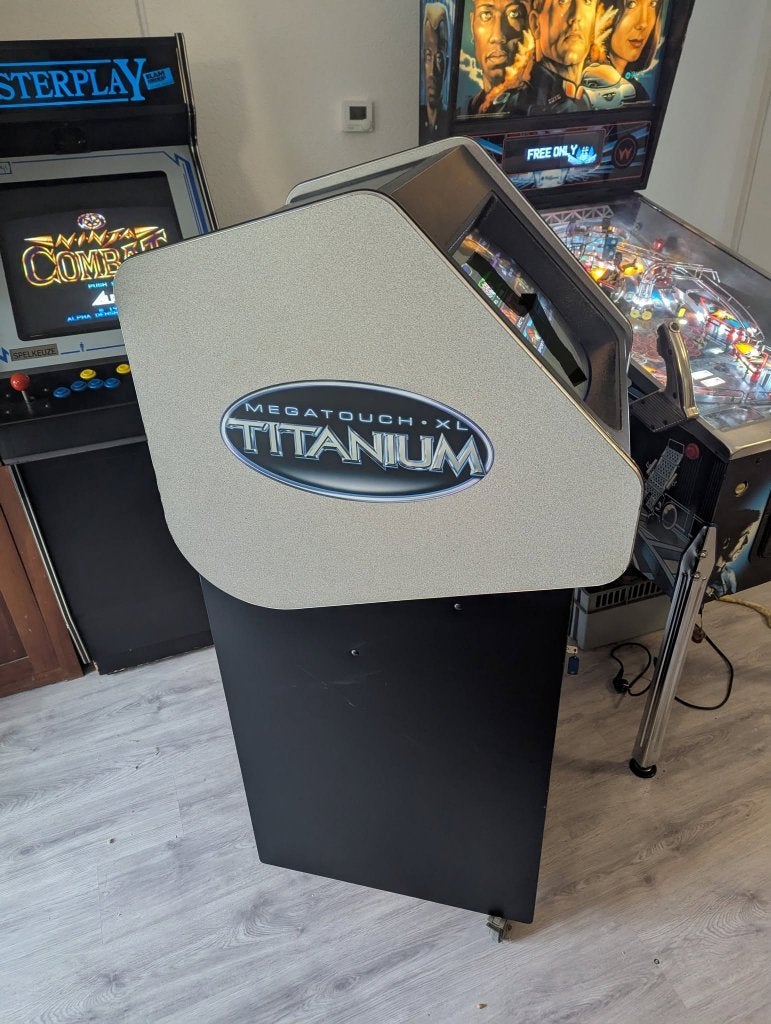 Prachtige Megatouch XL arcade kast met defect beeldscherm, Verzamelen, Ophalen, Gebruikt
