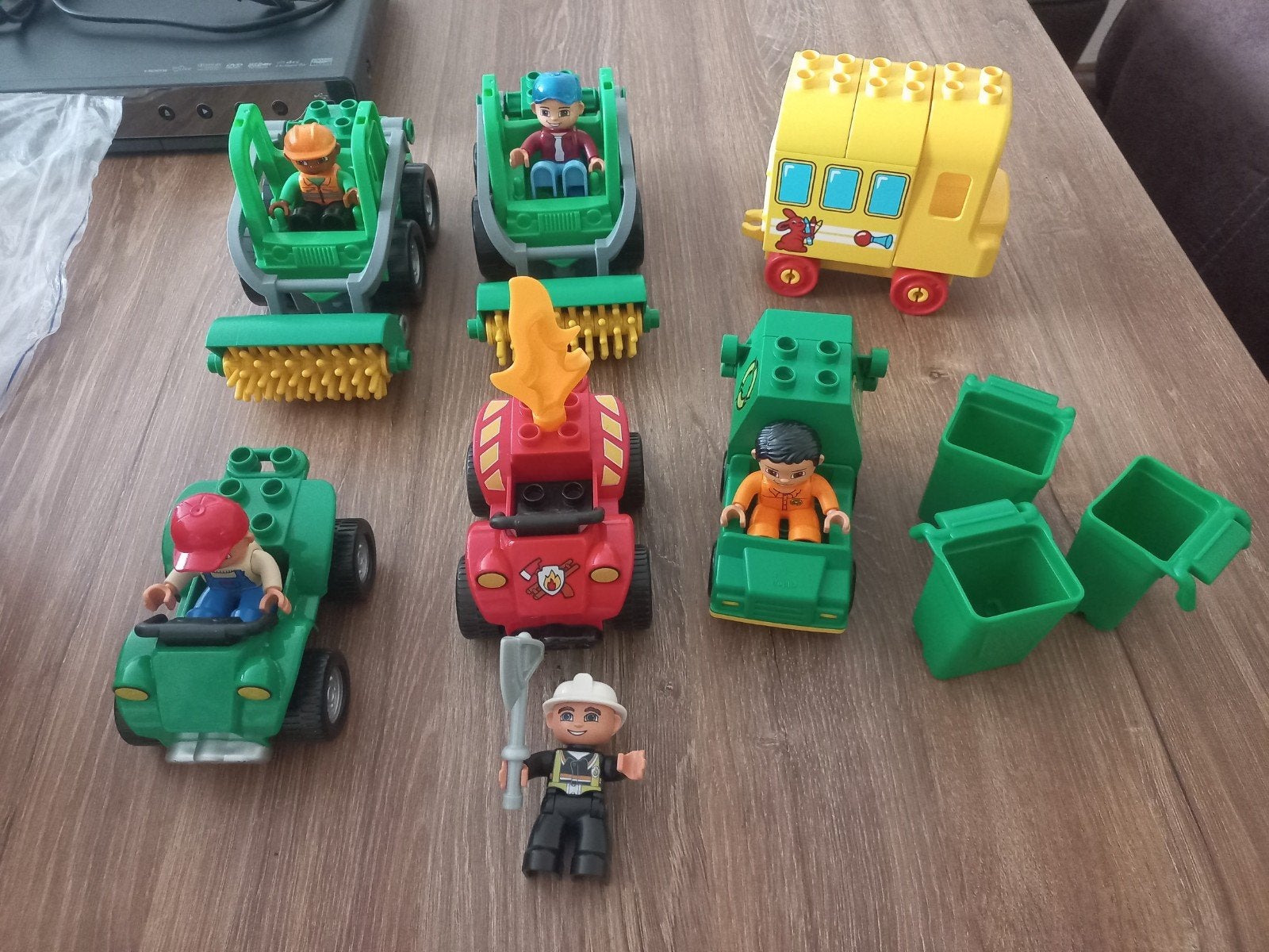duplo divers zgan, Kinderen en Baby's, Speelgoed | Duplo en Lego, Ophalen of Verzenden, Zo goed als nieuw, Duplo
