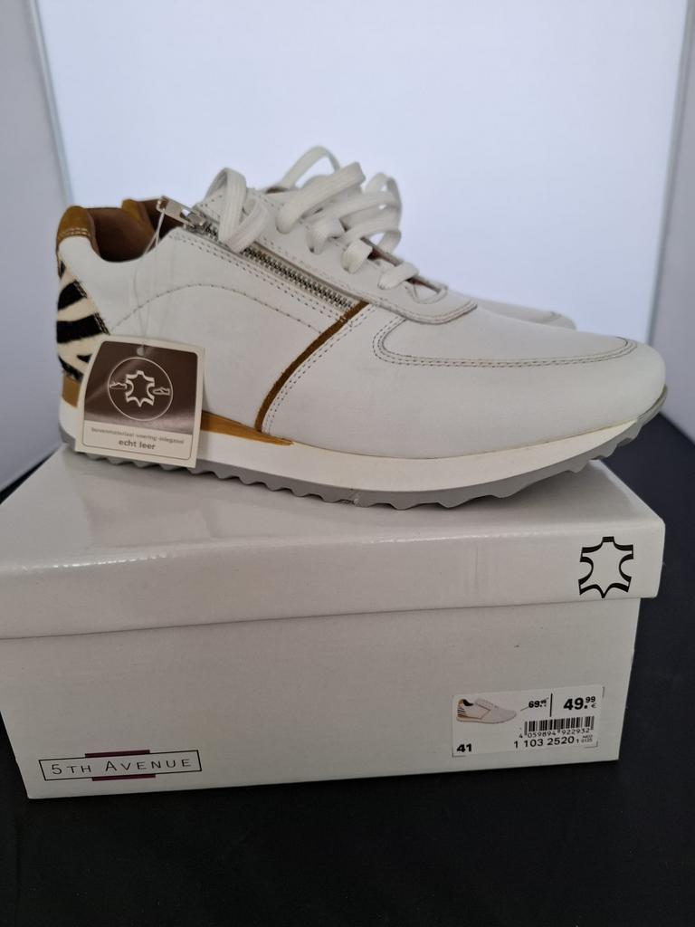 Nieuwe sneakers maat 41, Ophalen, Nieuw, Sneakers of Gympen