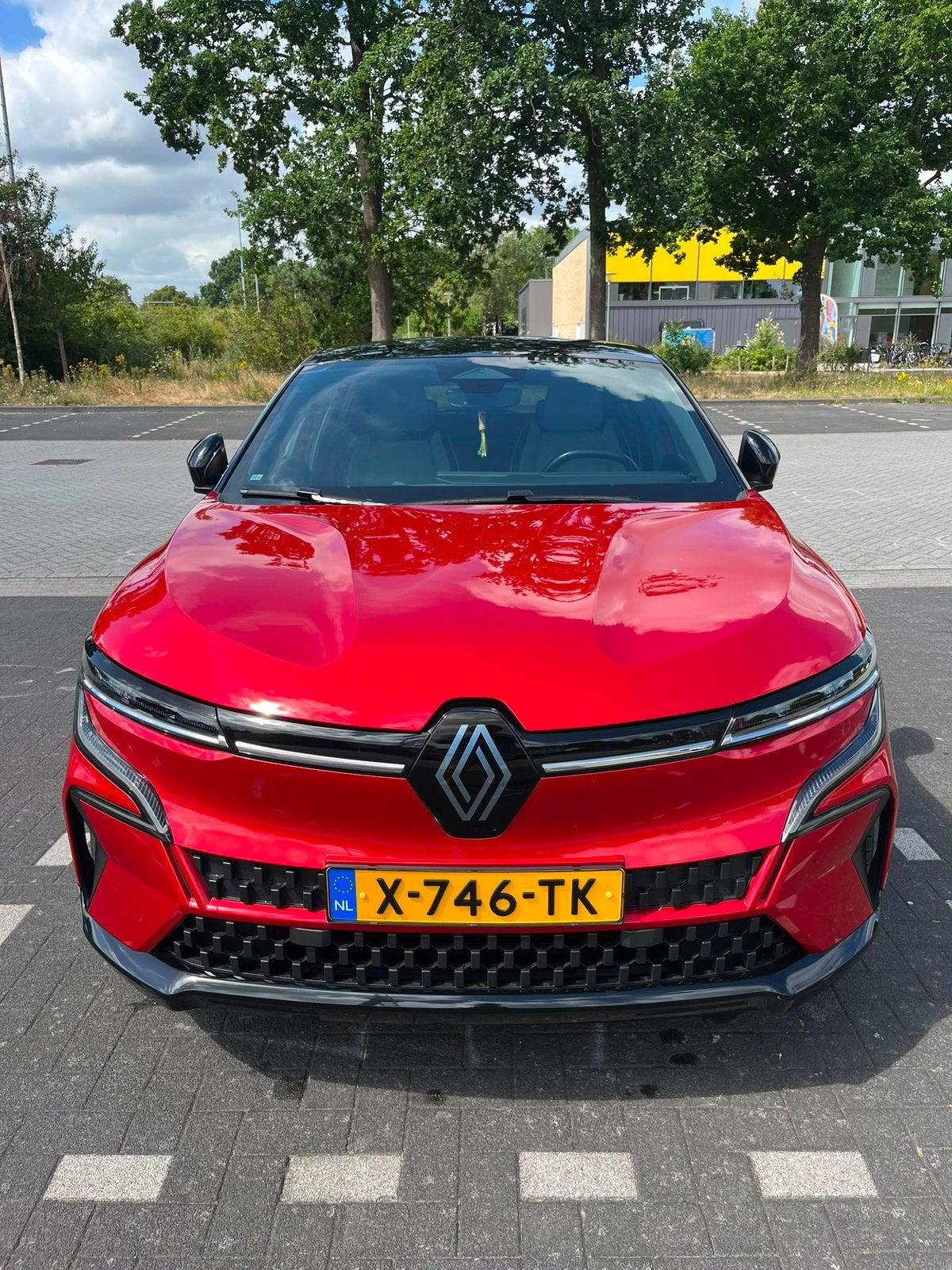 Renault Mégane Ev60 220pk Optimum Charge 2024 Rood, Auto's, Renault, Stof, 33 min, Elektrisch, Grijs