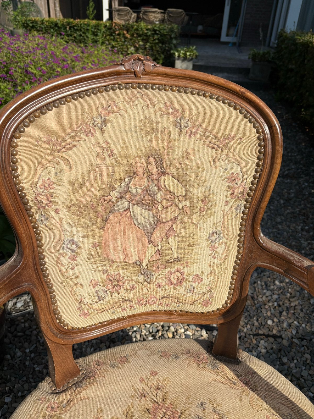 Antieke fauteuil met tapisserie bekleding - opknapper, Ophalen