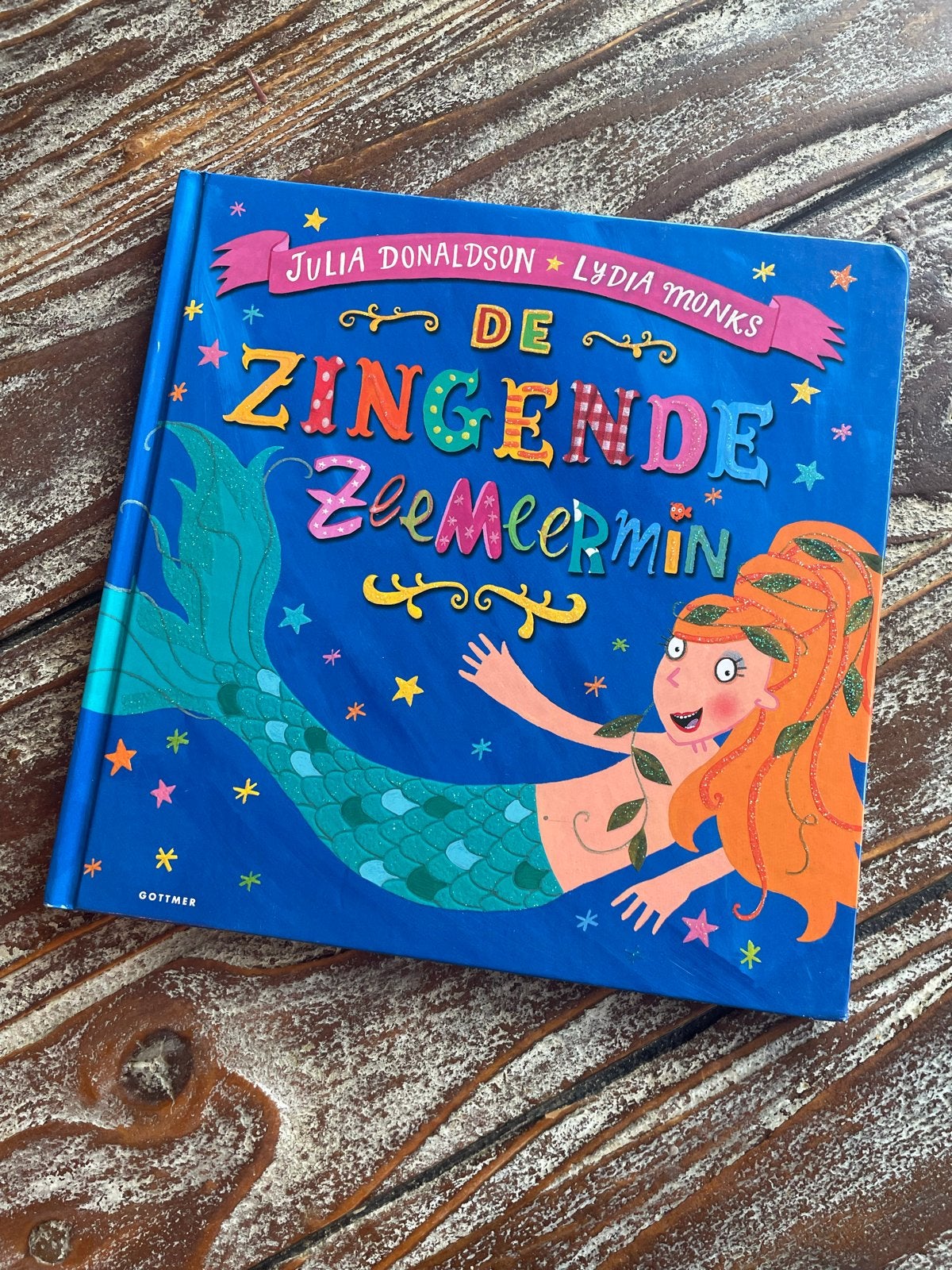 De Zingende Zeemeermin - Julia Donaldson & Lydia Monks, Boeken, Ophalen of Verzenden, Zo goed als nieuw, Fictie algemeen, Voorleesboek