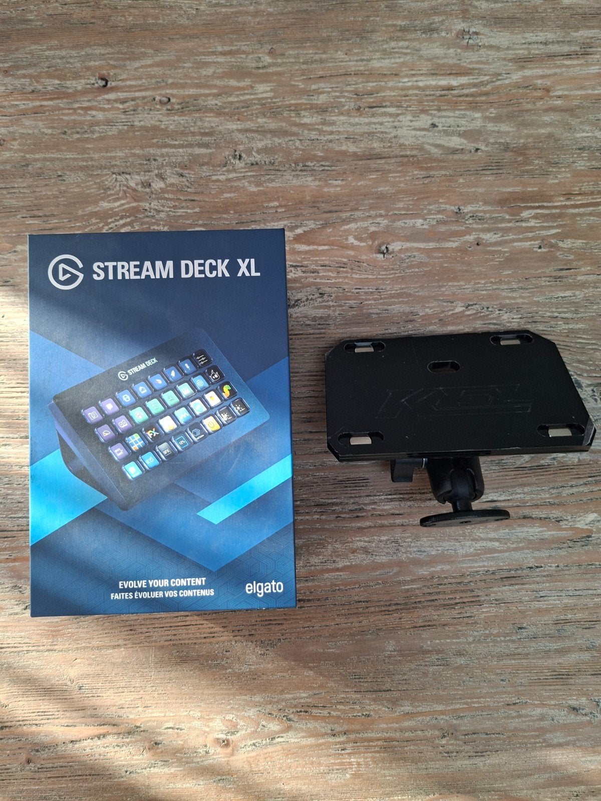 Elgato Stream Deck XL met magnetische  houder., Ophalen, Zo goed als nieuw