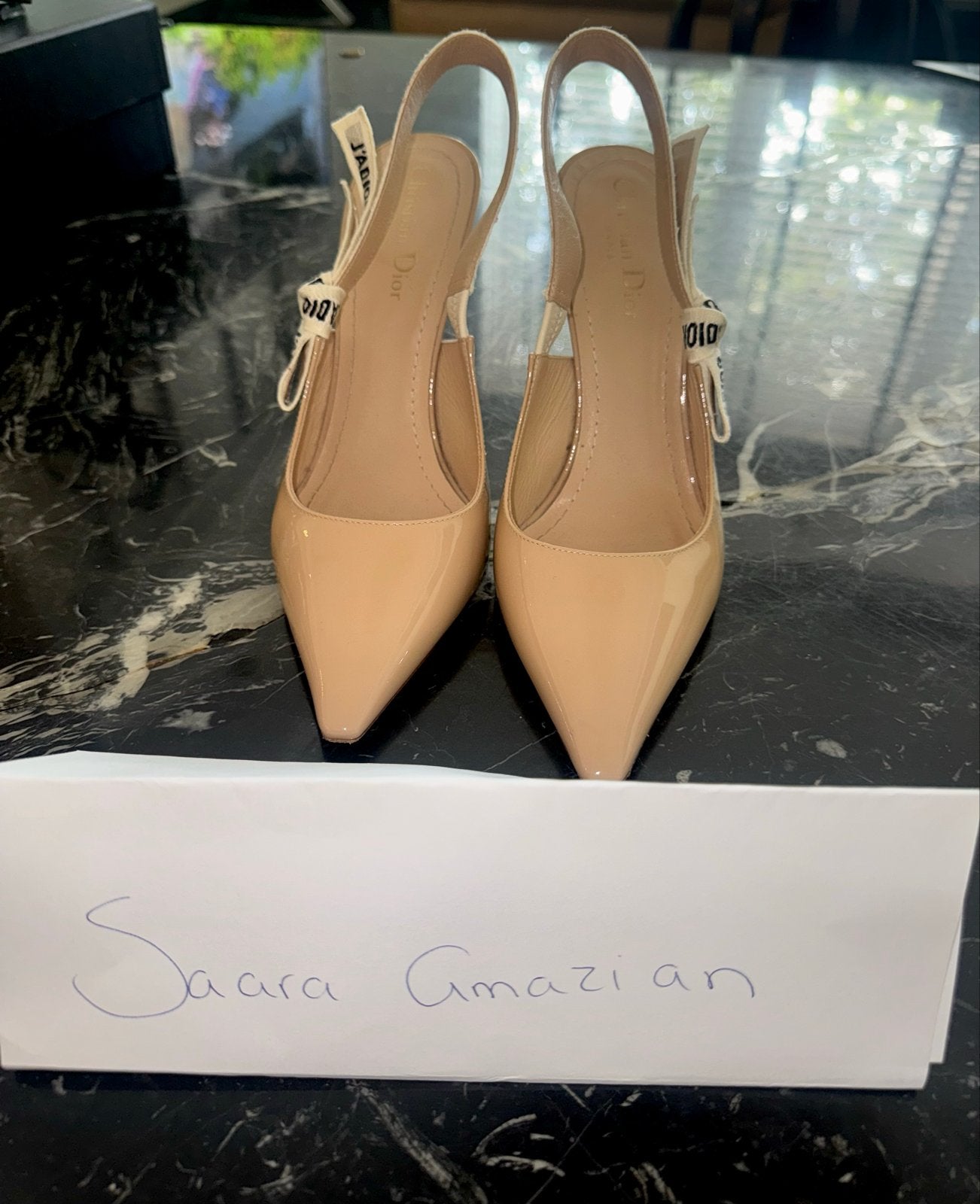 Dior J'Adior Slingback Pumps - Beige Lakleer Maat 39.5, Ophalen of Verzenden, Gedragen, Beige, Pumps
