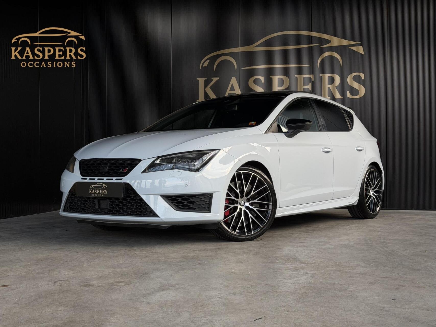 Seat Leon 2.0 TSI Cupra 280|380PK|Pano|Stoelverw|Navi|Leder|, Euro 6, 4 cilinders, 1984 cc, Leon