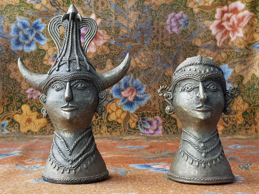 Man en vrouw mooi antiek stel beeldjes van brons uit India.