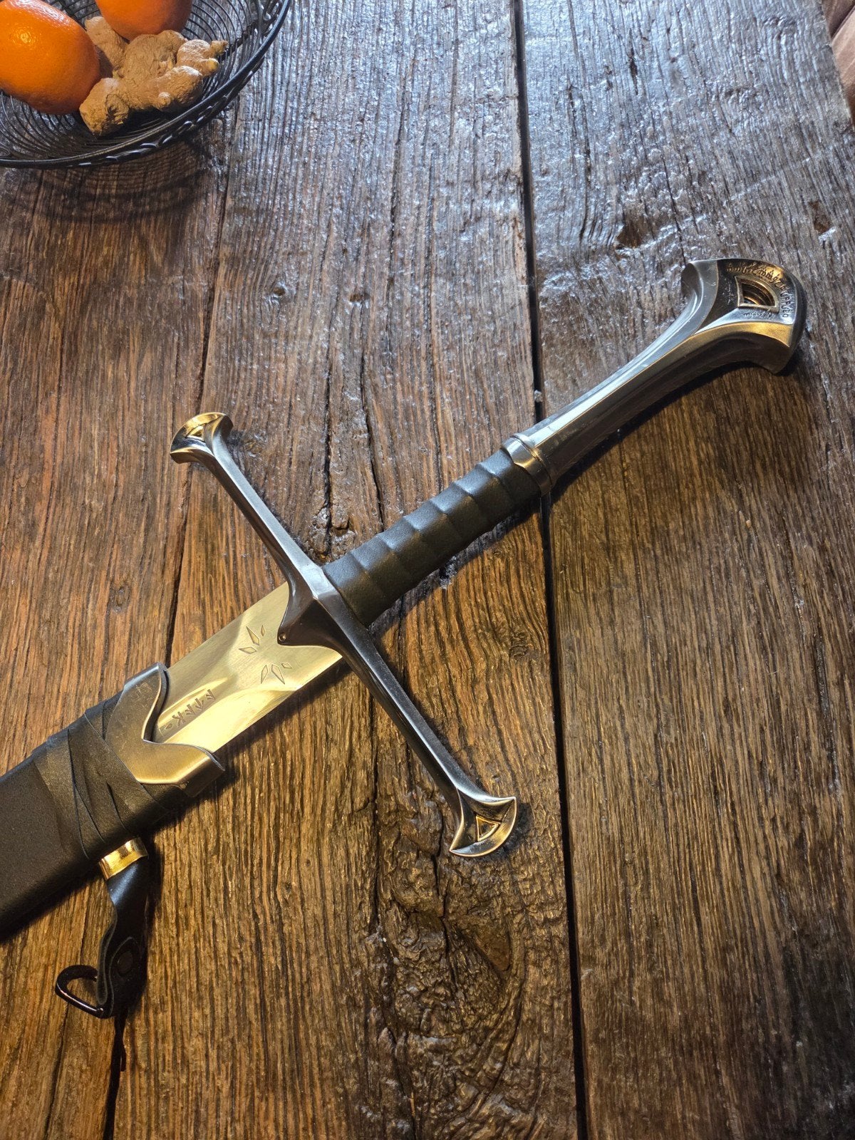 Prachtige replica van Anduril zwaard lotr aragorn, Ophalen, Gebruikt