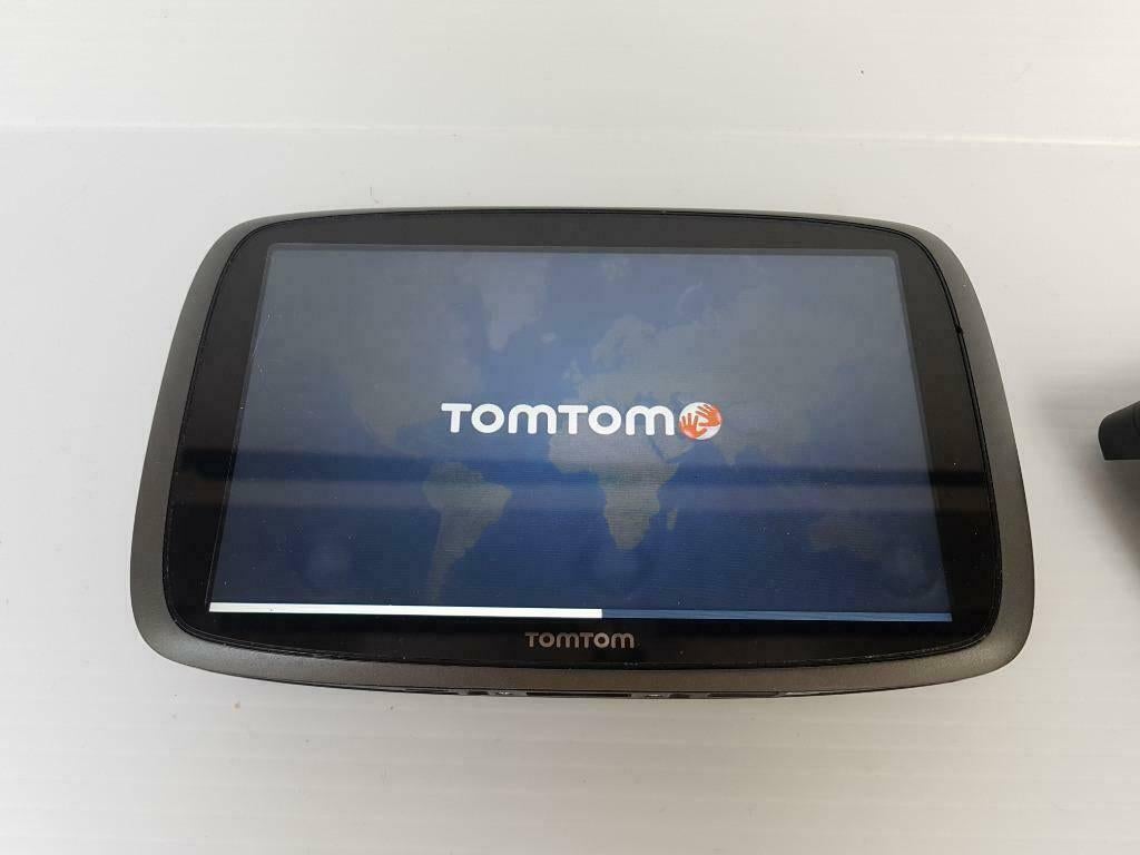 TomTom Go 6100 navigatiesysteem met accessoires, Auto diversen, Ophalen of Verzenden, Gebruikt