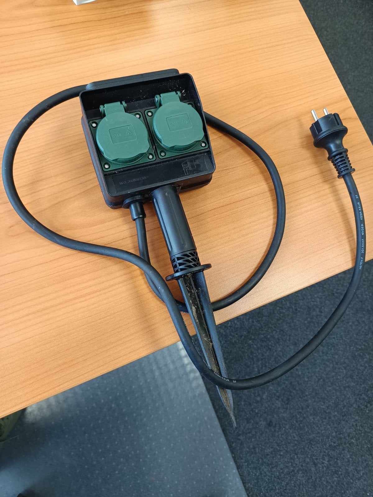 Brennenstuhl grondpen 2 voudig tuincontactdoos IP44, Ophalen of Verzenden