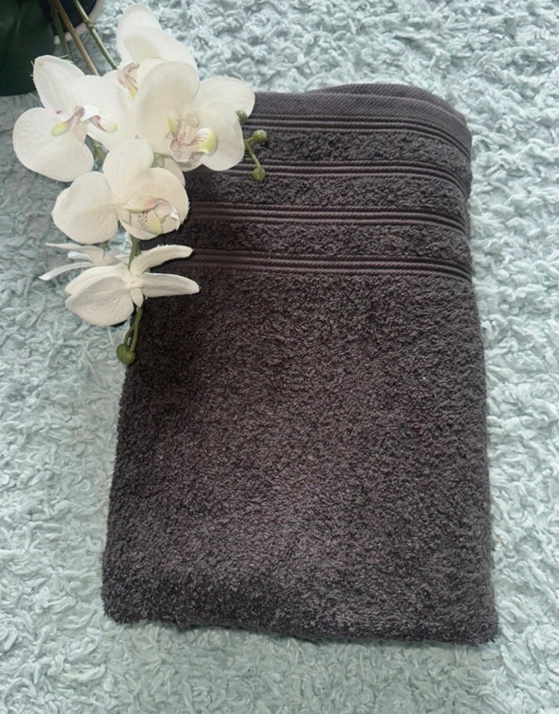 Mooie antraciet grijze bad handdoek van Hotel Royal, 70x 140, Overige merken, Handdoek, Ophalen of Verzenden, Zo goed als nieuw