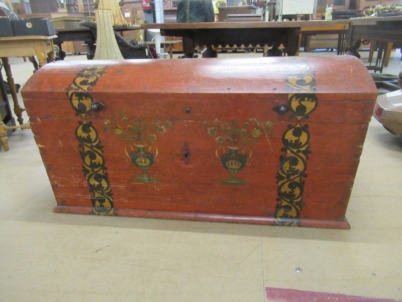 Oer 11223 ANTIEKE grenen rood  beschilderde kist "anno 1837", Ophalen