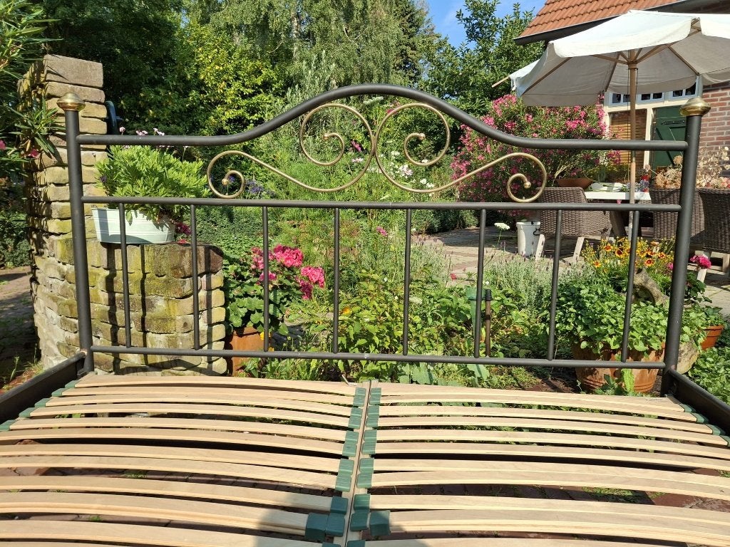 Tweepersoonsbed 90x200 cm 2 persoonsbed met lattenbodem, Ophalen, Gebruikt, 90 cm, Tweepersoons