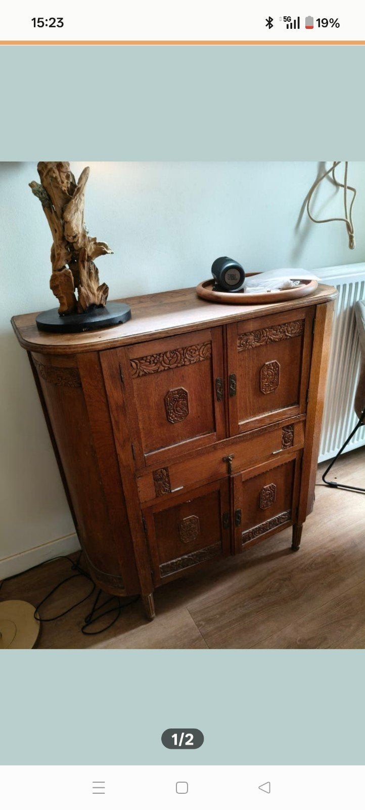 Antiek houten kast met houtsnijwerk, Ophalen of Verzenden