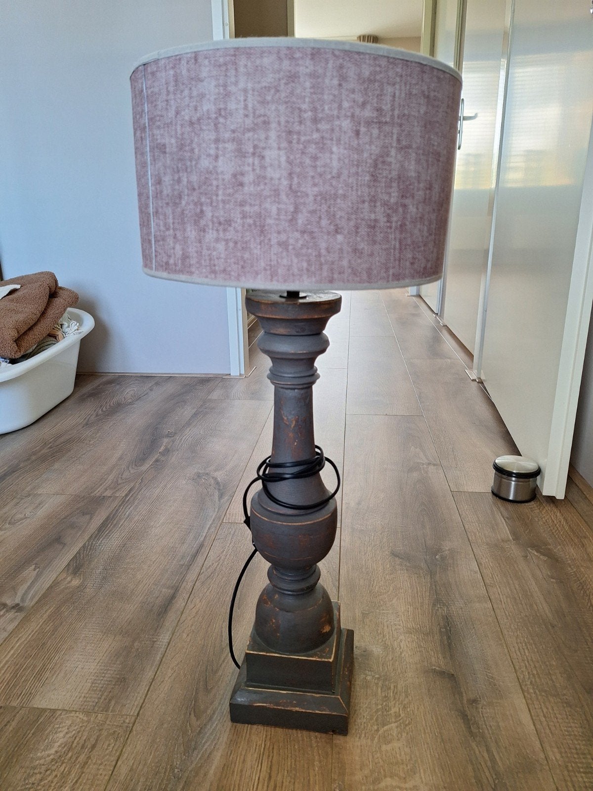Staande lamp met stoffen kap - Hout en textiel, Ophalen, Gebruikt, 100 tot 150 cm, Klassiek, landelijk