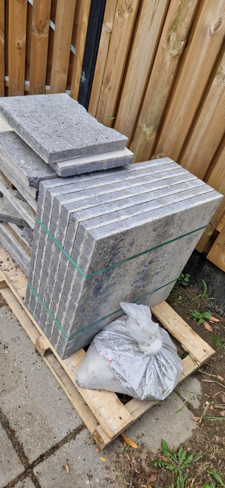 Gratis, 7 stuks terrastegels, schelpmotief 60x60cm nieuw, Ophalen, Nieuw, Beton, Terrastegels