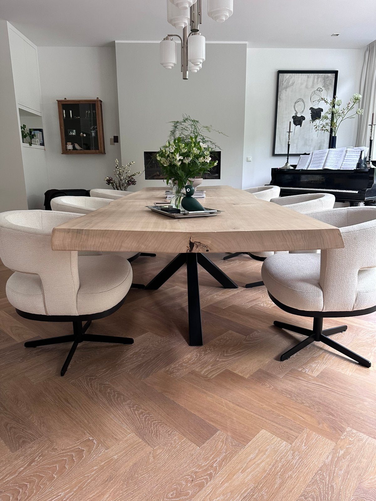 Mooi grote (boomstam) eettafel, 100 tot 150 cm, 200 cm of meer, Ophalen of Verzenden, Zo goed als nieuw