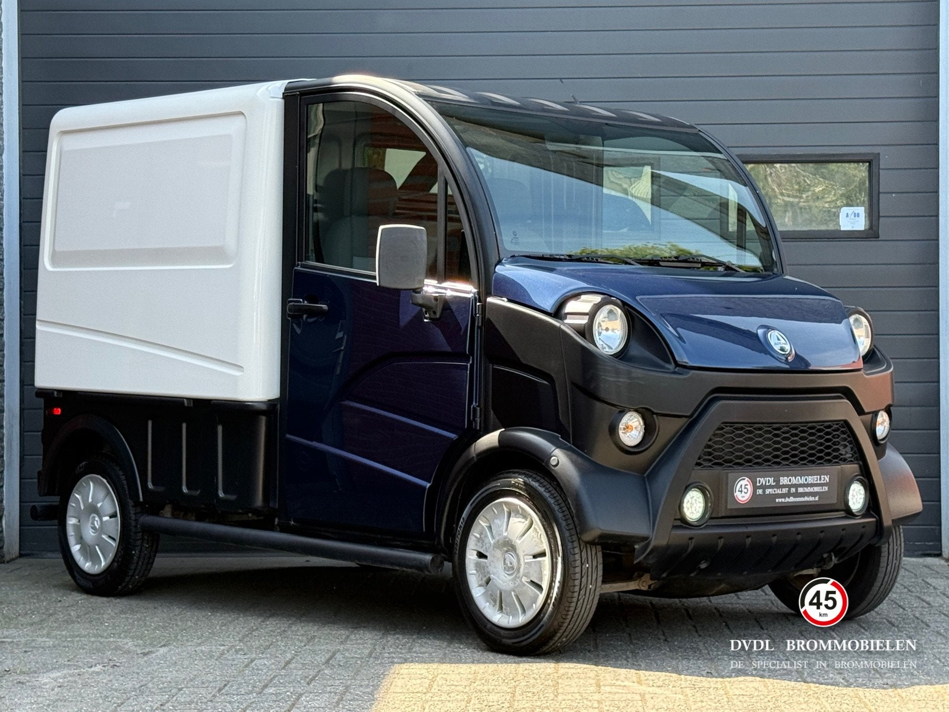 Aixam D-Truck Premium Brommobiel 2021 BTW 26dkm NIEUWSTAAT!, Diversen, Brommobielen en Scootmobielen, Gebruikt, Overige merken