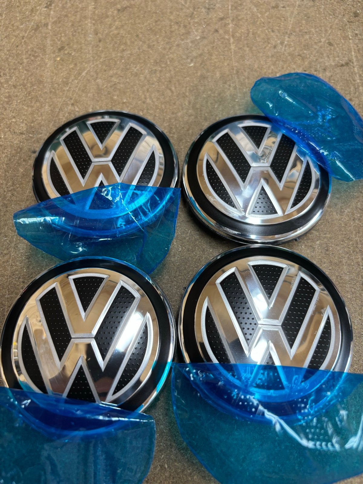 4x Nieuwe Volkswagen Velgdoppen - Naafkappen, Ophalen, Nieuw