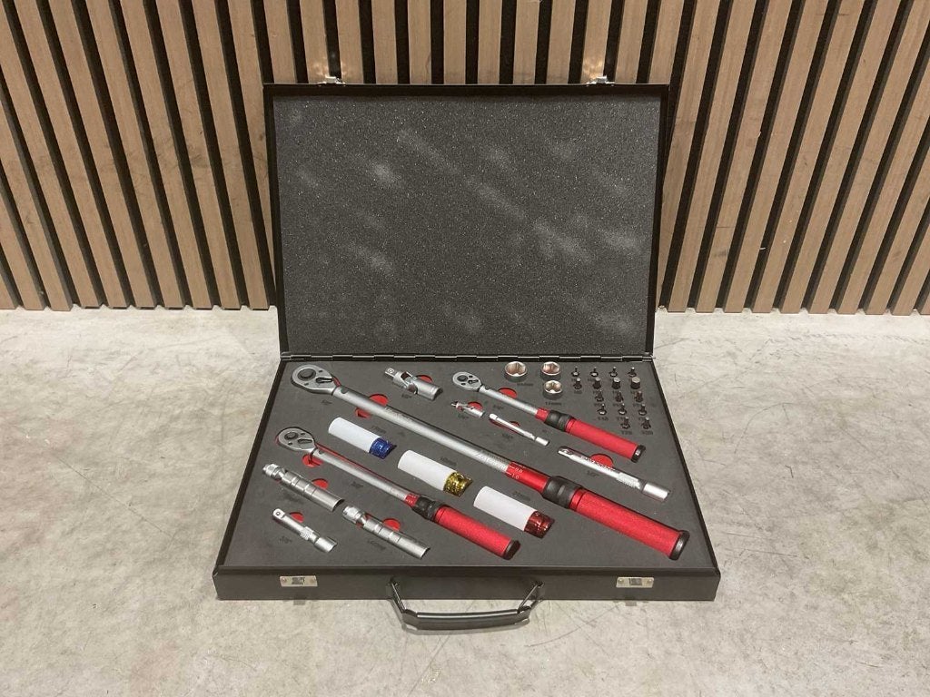 UltraToolz 32 pcs Momentsleutel set nieuw in doos ‼️