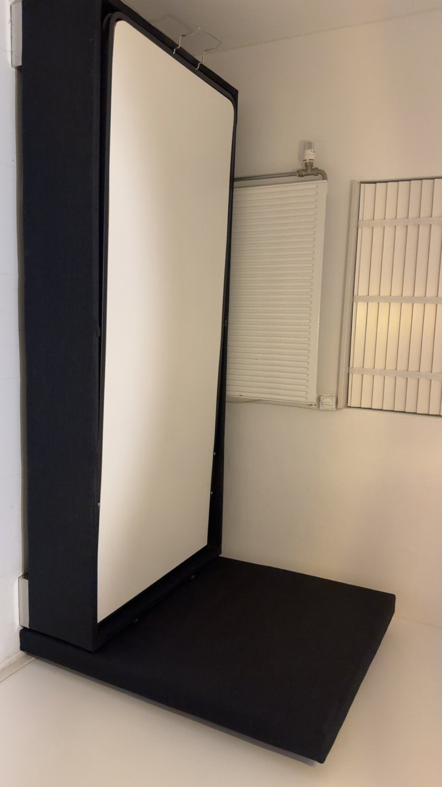 Boxspring Zwart, Eenpersoons, Ruimtebesparend, Huis en Inrichting, Ophalen, 90 cm, Eenpersoons, Zwart