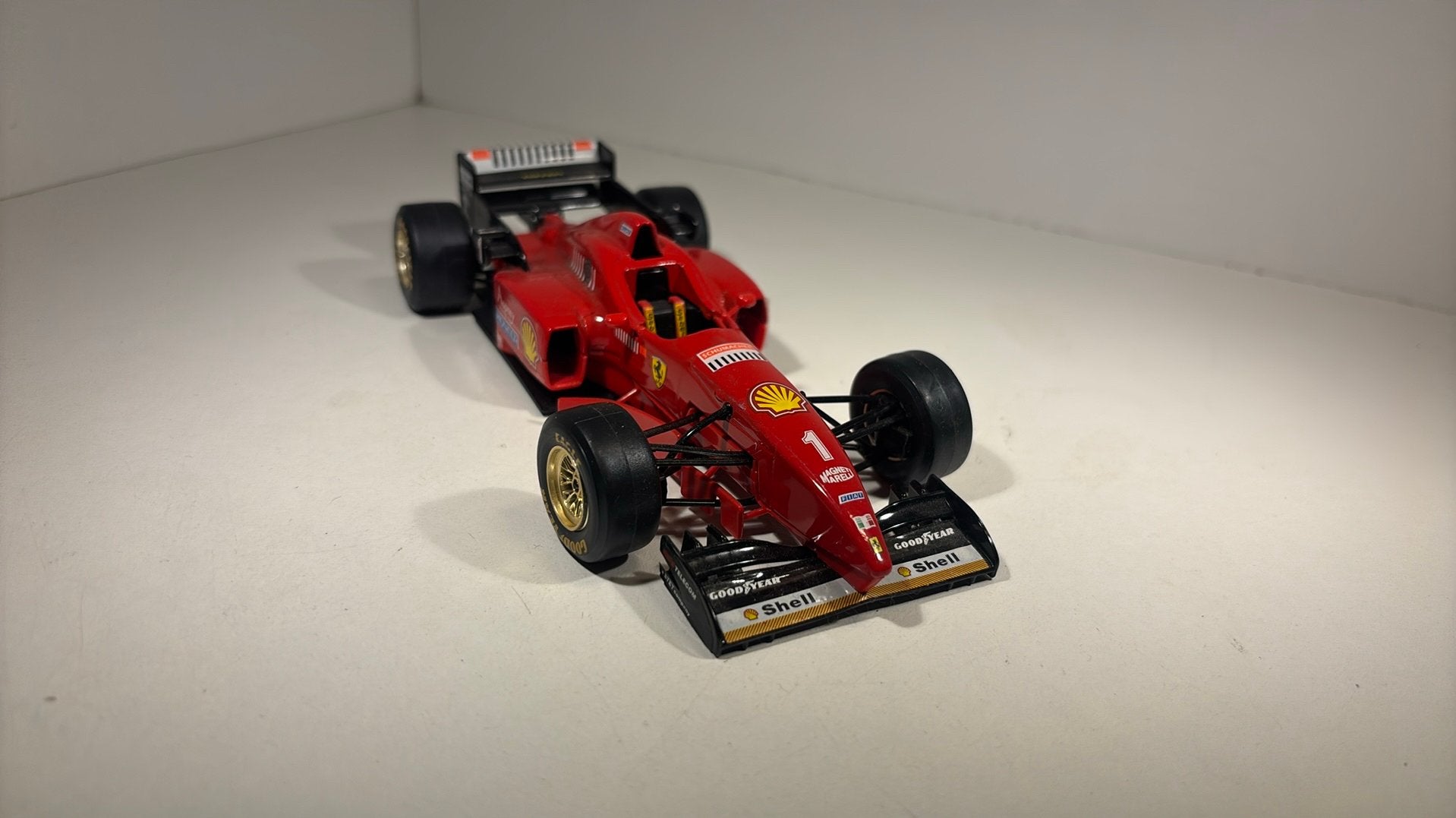 F1 Ferrari f310 Bburago 1.24, Ophalen of Verzenden, Bburago, A, A