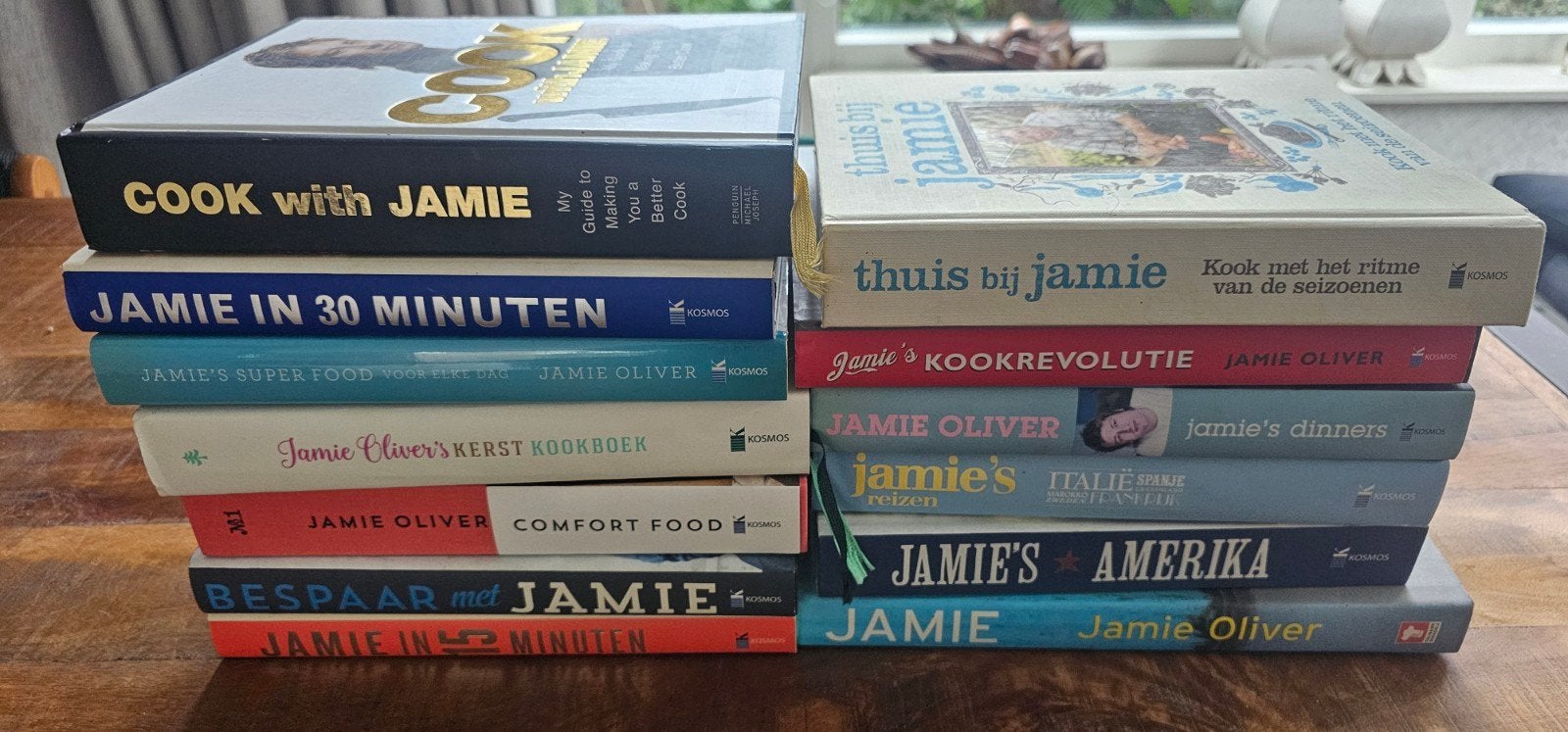 Grote collectie Jamie Oliver kookboeken 12 ook per stuk pb., Gelezen, Gezond koken, Jamie Oliver, Europa