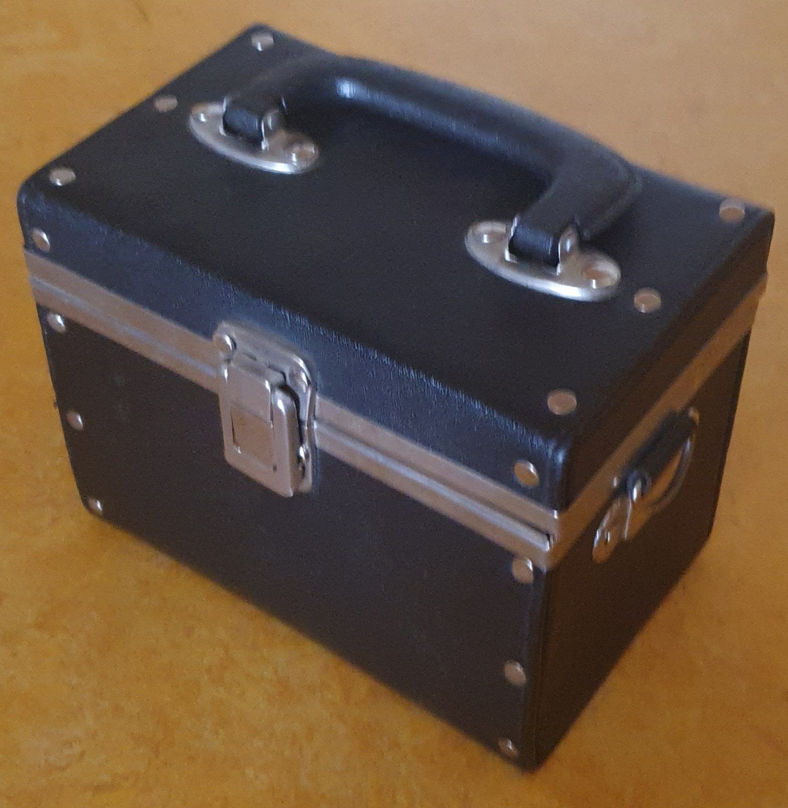 Vintage Zwart Hardcase Koffer - Stevig en Compact, Ophalen, Gebruikt, Zwart, Hardcase
