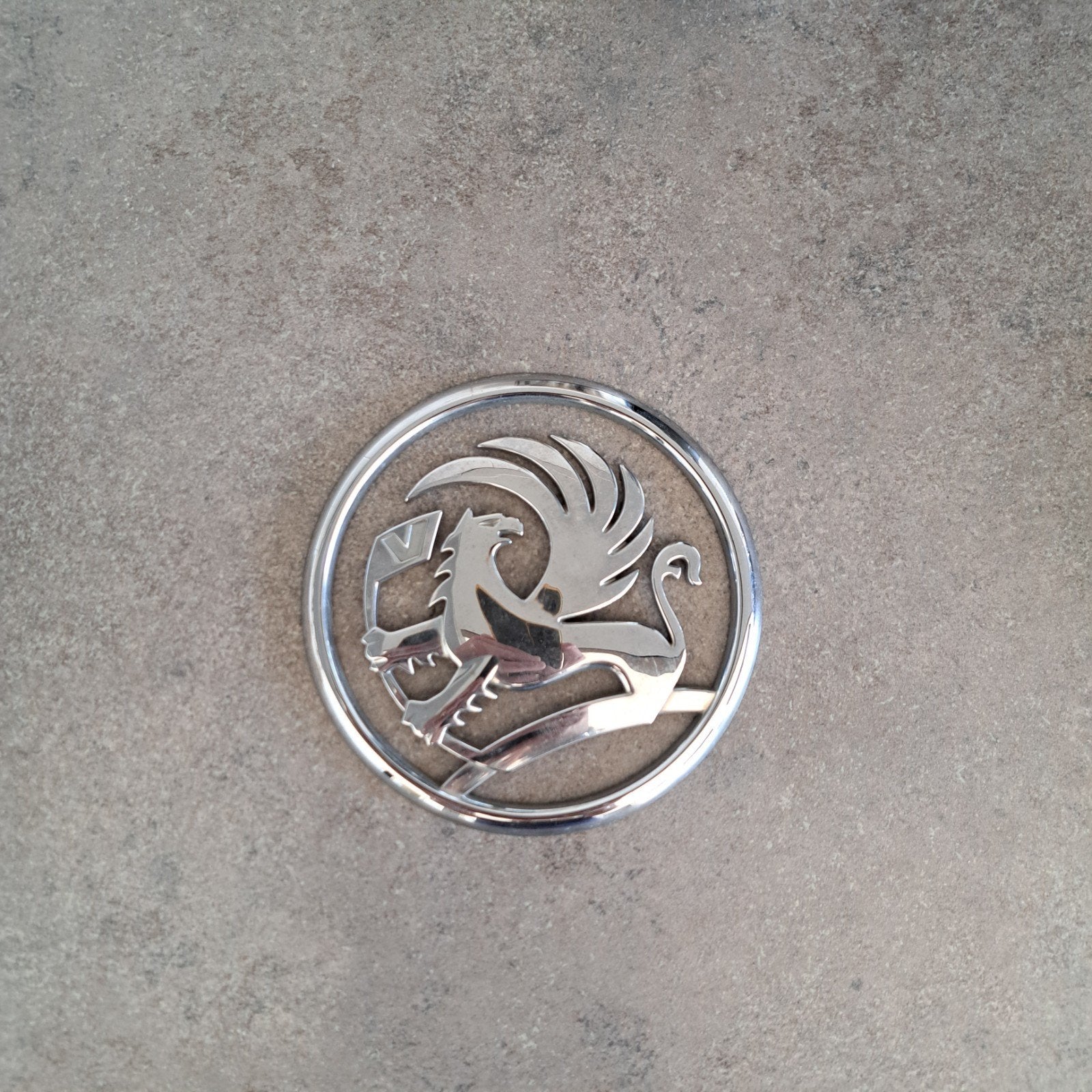 Opel, vauxhall embleem, €25,00, Ophalen of Verzenden