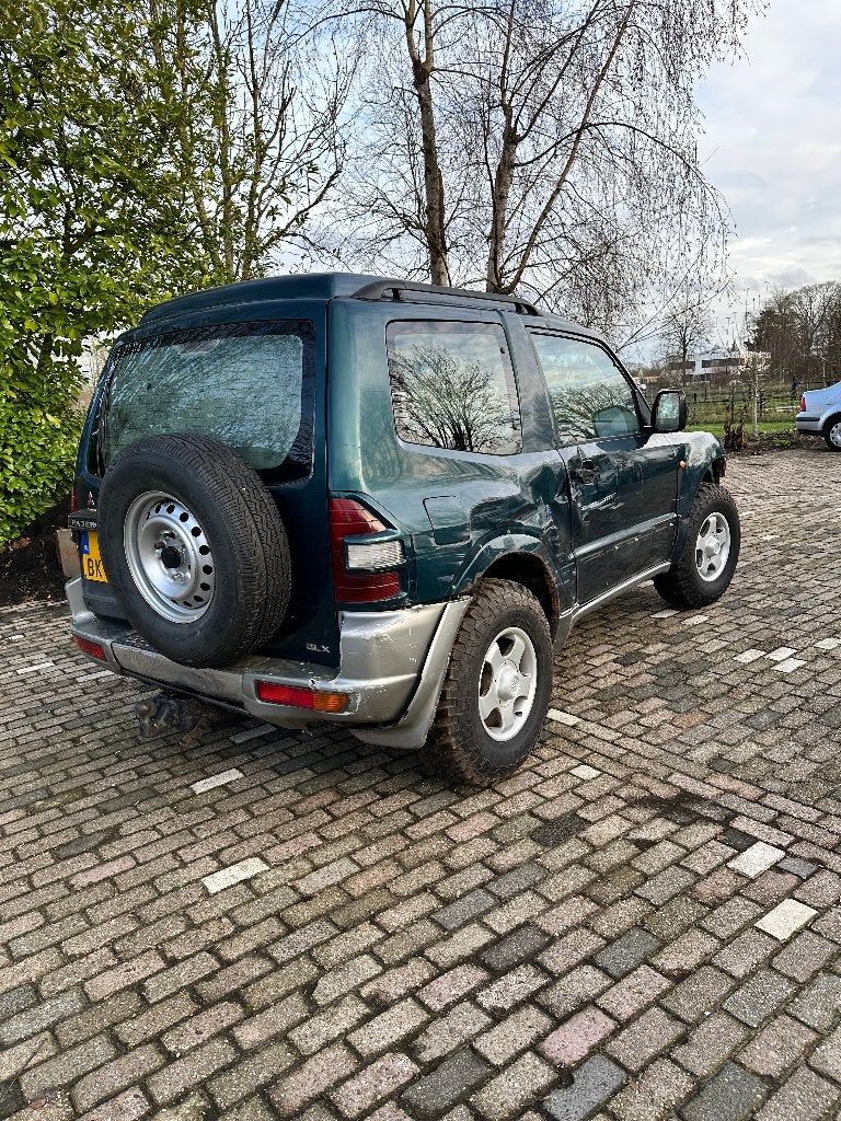 Mitsubishi Pajero 3.2 DI GLX Hrls 4WD 2003, Stof, Zwart, 4 cilinders, 160 pk