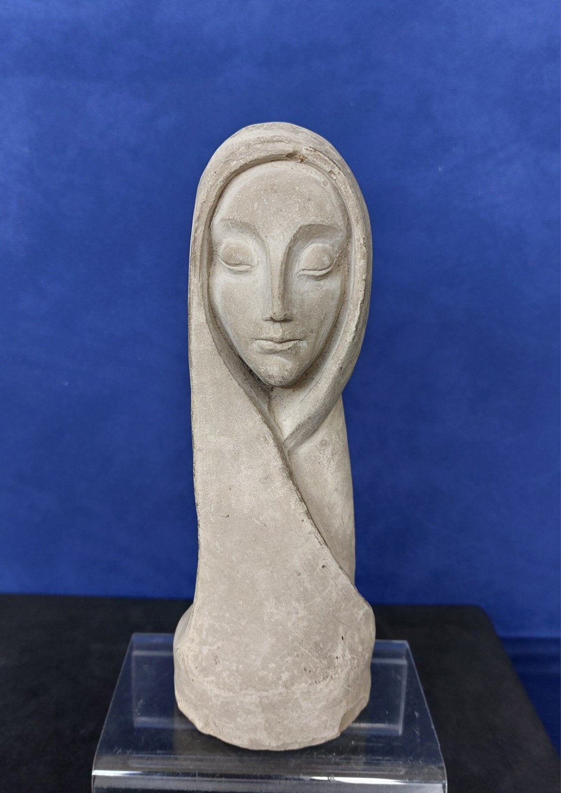 Beeldje Dame, Verzenden