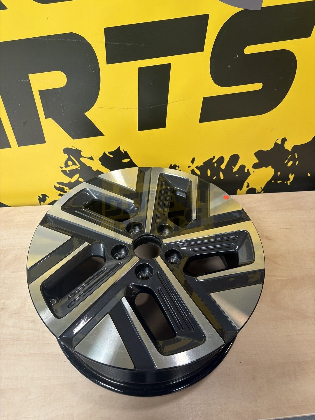 Hyundai Kona 	velg alu. 7J x 17" type B! 52910K4100 RESTPART