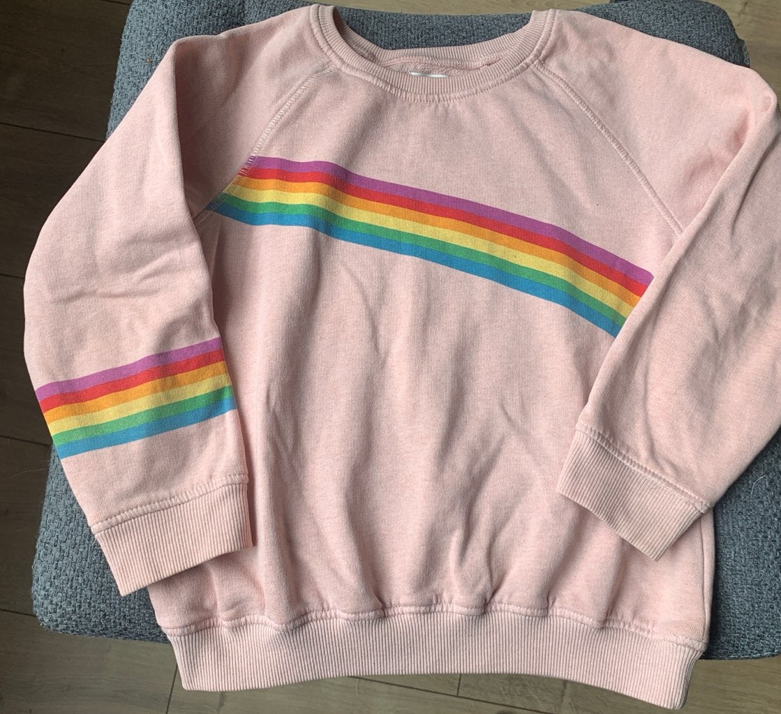 Zgan roze sweater met regenboogstreep van Next, mt 128, Ophalen of Verzenden, Zo goed als nieuw, Meisje, Trui of Vest