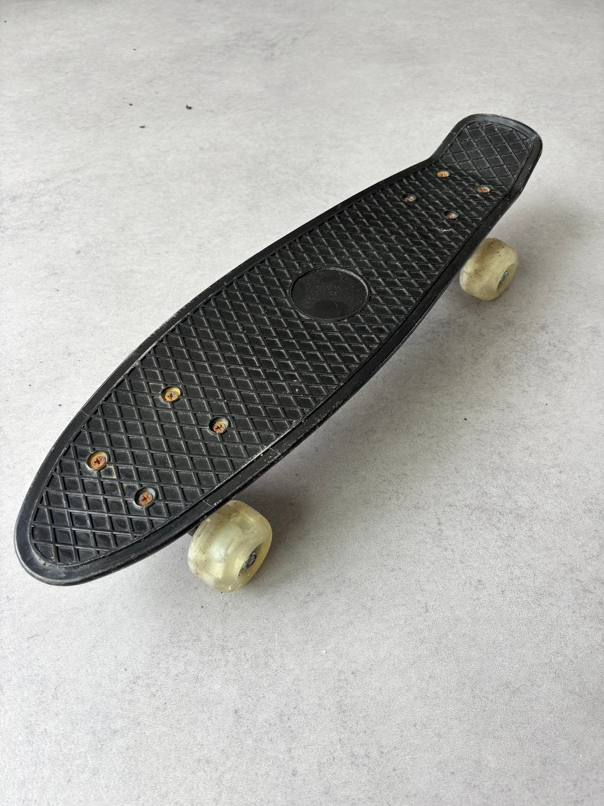 Klein Skateboard met Lichtgevende Wielen, Ophalen of Verzenden, Gebruikt, Skateboard