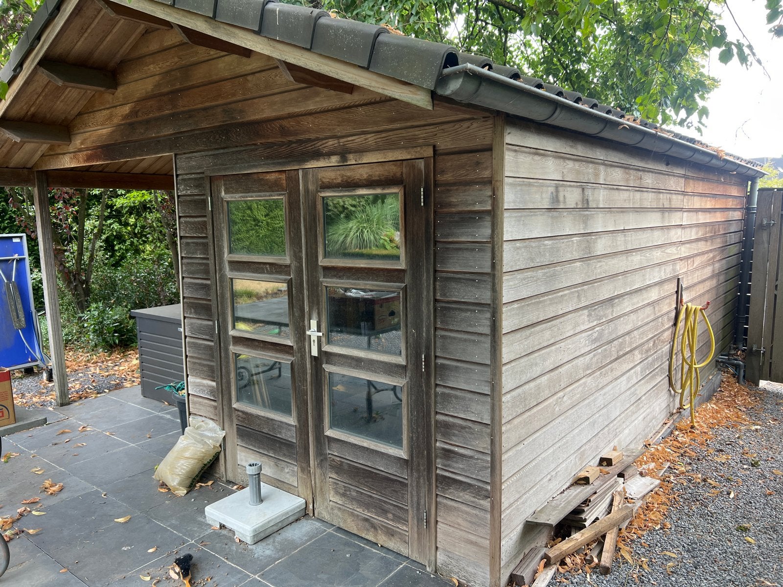 Houten tuinhuis van red cederhout met pannendak, Tuin en Terras, Ophalen, 250 tot 500 cm, Met overkapping, Hout