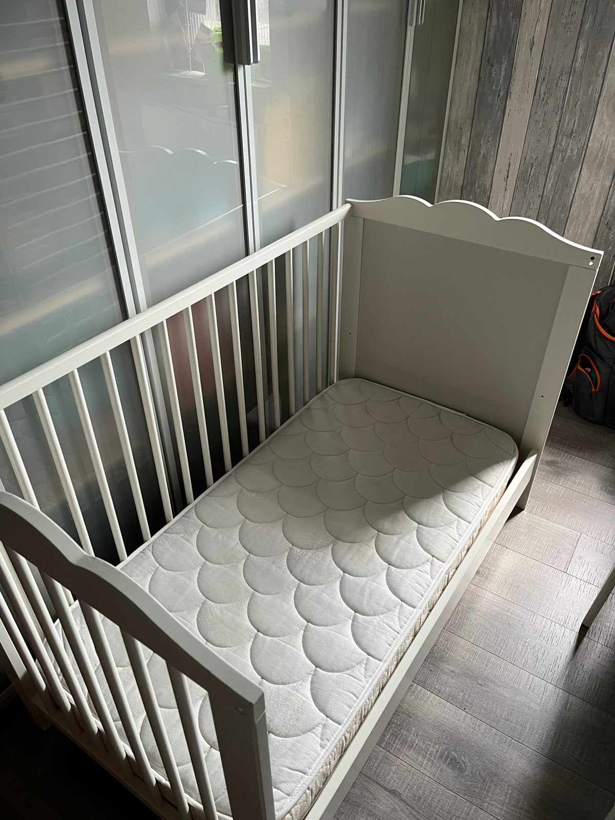 Ikea babybedje / ledikantje wit 120 x60, Ophalen, Zo goed als nieuw, Ledikant