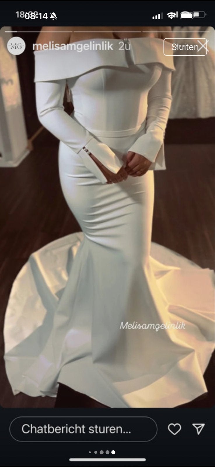 Elegante Trouwjurk met Off-Shoulder Halslijn, Ophalen of Verzenden, Zo goed als nieuw, Wit, Trouwjurk