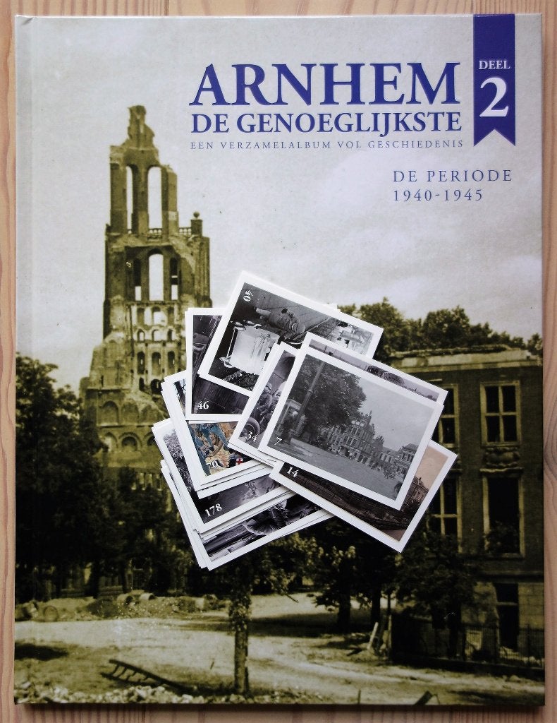 Arnhem De Genoeglijkste deel 2: boek + plaatjes te koop, Jumbo, Ophalen of Verzenden