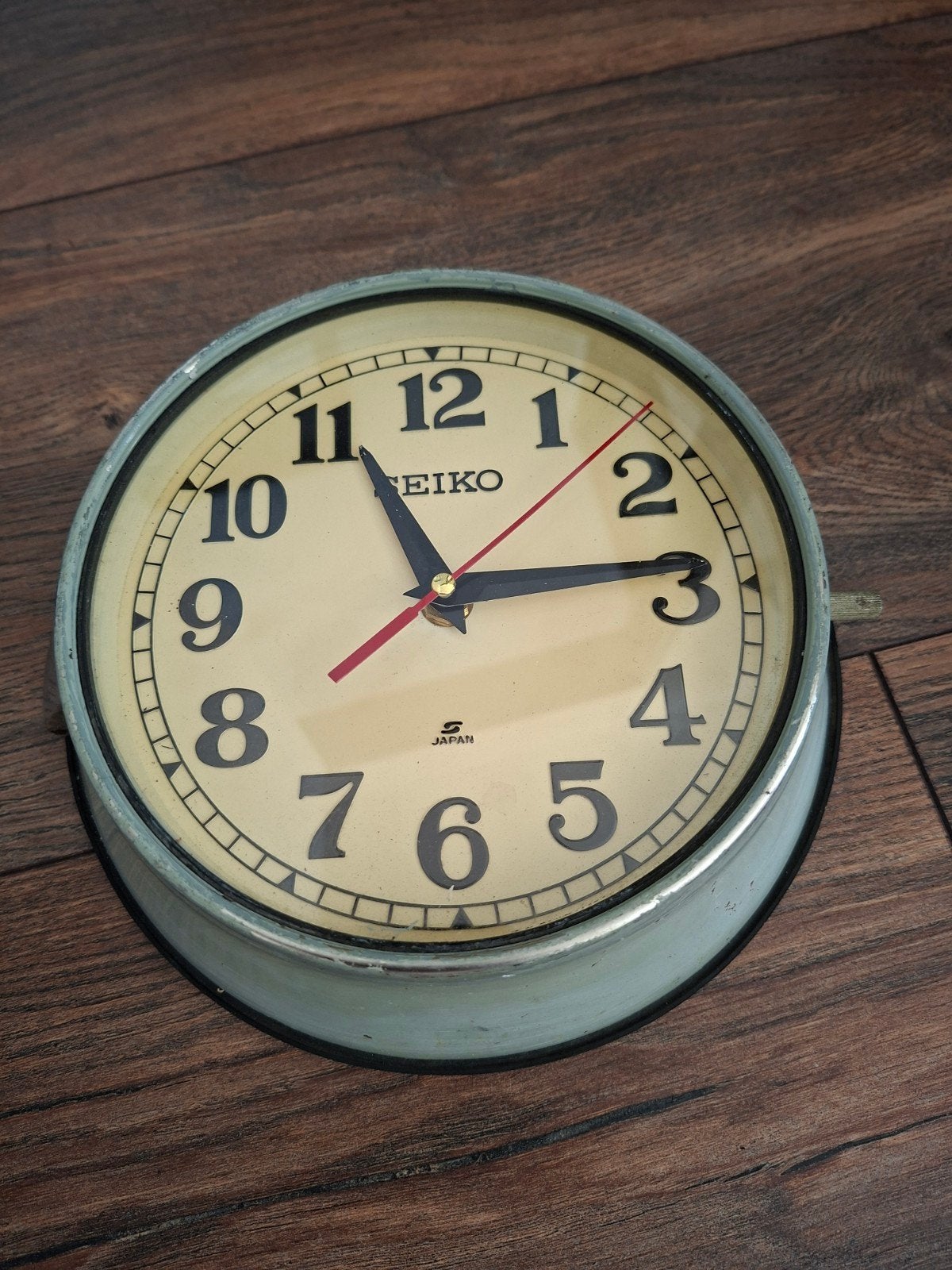 Vintage Seiko scheepsklok met patina maritieme uitstraling, Huis en Inrichting, Ophalen of Verzenden, Gebruikt, Analoog, Wandklok