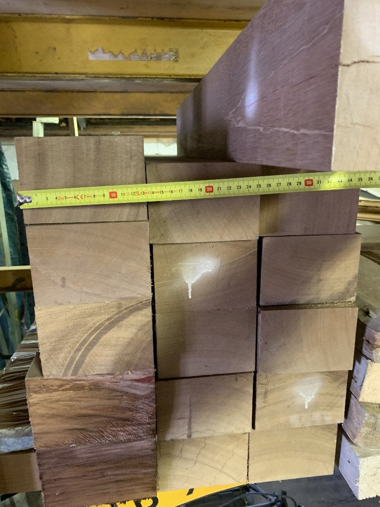 Grote Partij Massief Meranti Hardhout 93x130mm, Doe-het-zelf en Verbouw, Ophalen, Nieuw, 200 tot 250 cm, 50 mm of meer