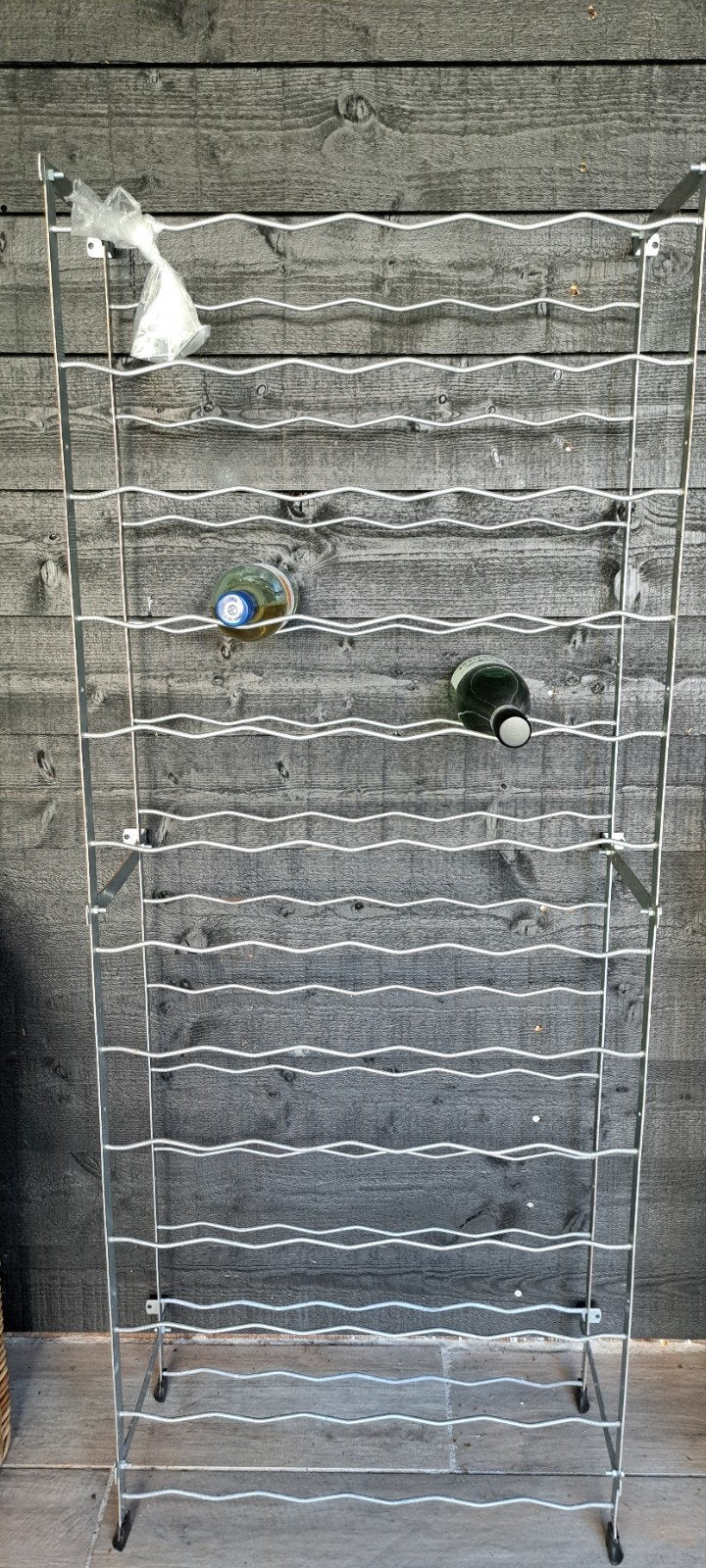 Metalen wijnrek voor wel 50 flessen, Huis en Inrichting, Woonaccessoires | Wijnrekken, Ophalen, Metaal